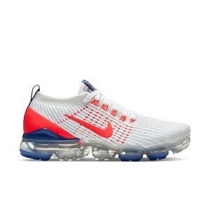 Women Vapormax Flyknit 3 in White/flash crimson